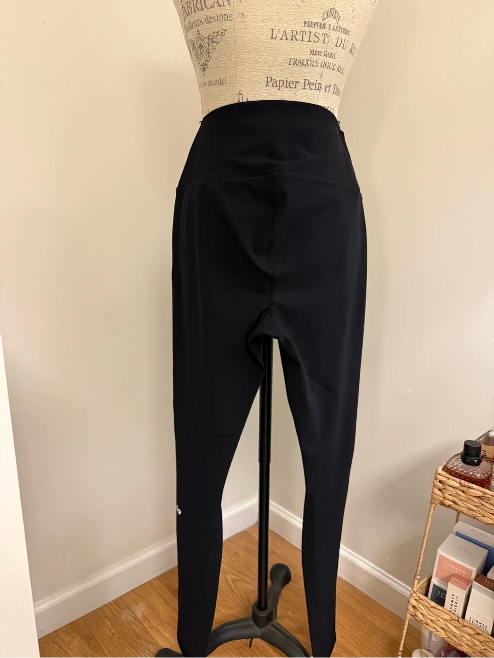 ALO Yoga Black High-Waist Distressed Leggings
